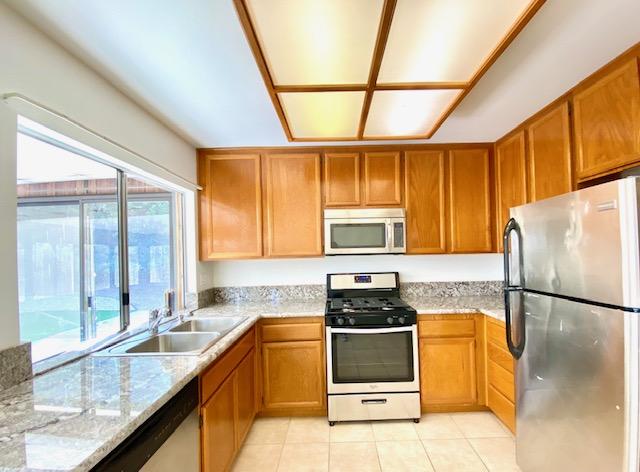 2324 Seasons Road Oceanside, CA 92056 - Photo 3 of 24 IMG_4350