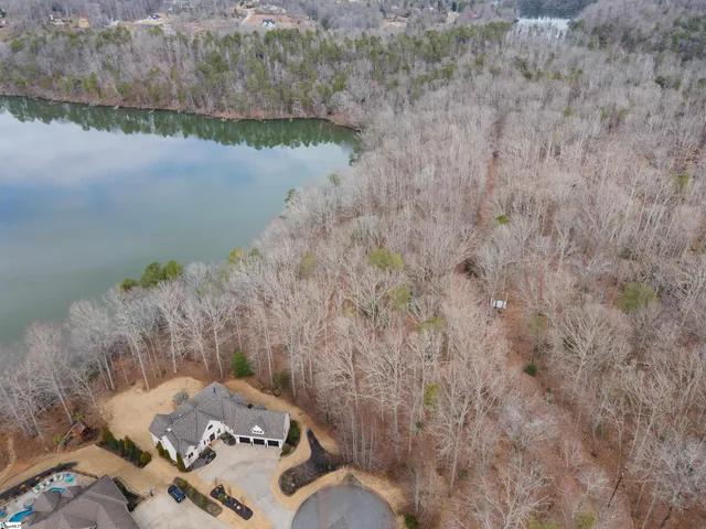 $210,000 | 799 East Long Bay Drive, Inman, SC 29349