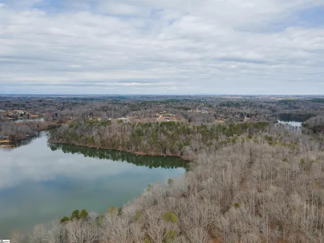 $210,000 | 799 East Long Bay Drive, Inman, SC 29349