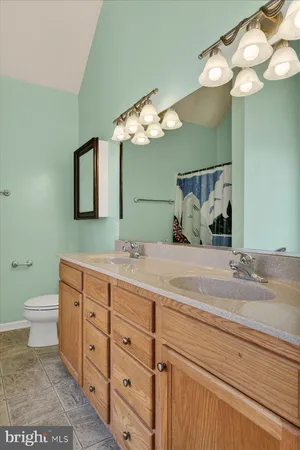 $399,000 | 18 Chickasaw Place, Charlottesville, VA 22902