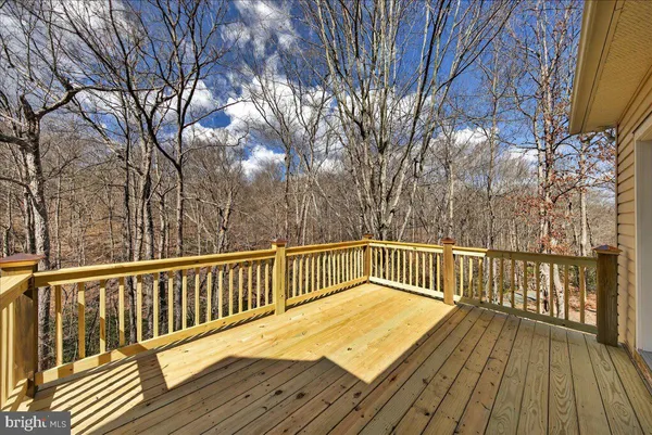 $399,000 | 18 Chickasaw Place, Charlottesville, VA 22902