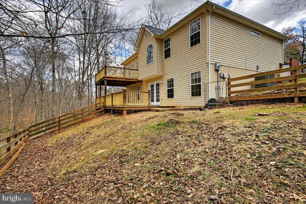 $399,000 | 18 Chickasaw Place, Charlottesville, VA 22902