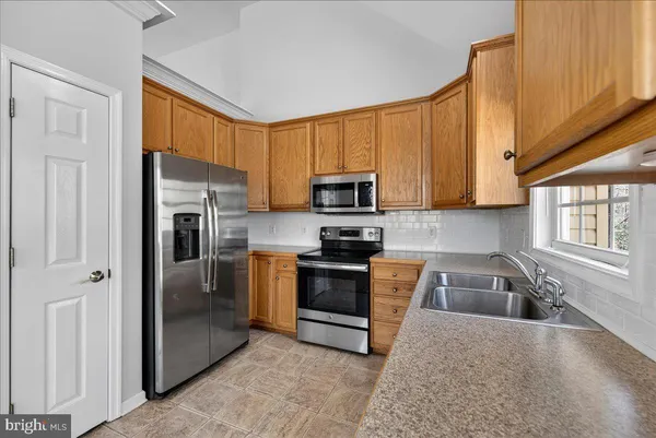 $399,000 | 18 Chickasaw Place, Charlottesville, VA 22902