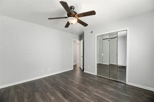 $1,250 | 2408 Longview Street, Unit 113, Austin, TX 78705