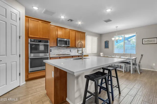 $525,000 | 6943 North 88th Drive, Glendale, AZ 85305