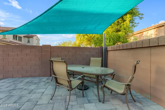 $525,000 | 6943 North 88th Drive, Glendale, AZ 85305