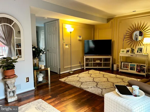 $2,800 | 81 Dorset Court, Marlton, NJ 08053