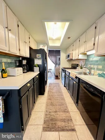 $2,800 | 81 Dorset Court, Marlton, NJ 08053