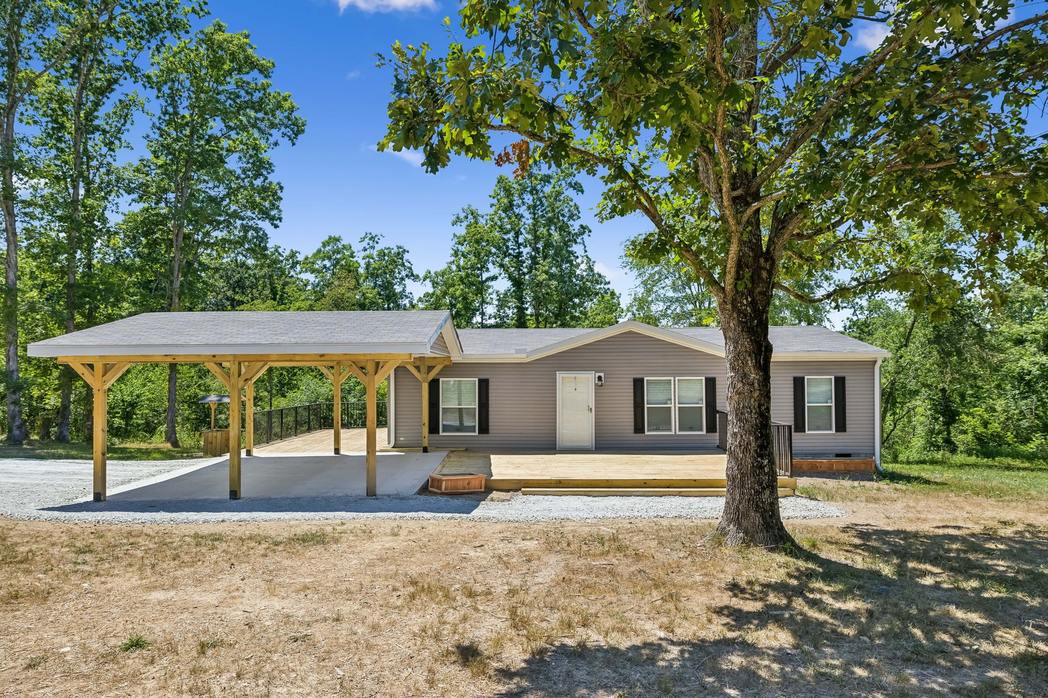 2150 Buffalo Road Hohenwald, TN 38462 - Photo 2 of 32 Gallery Image 2