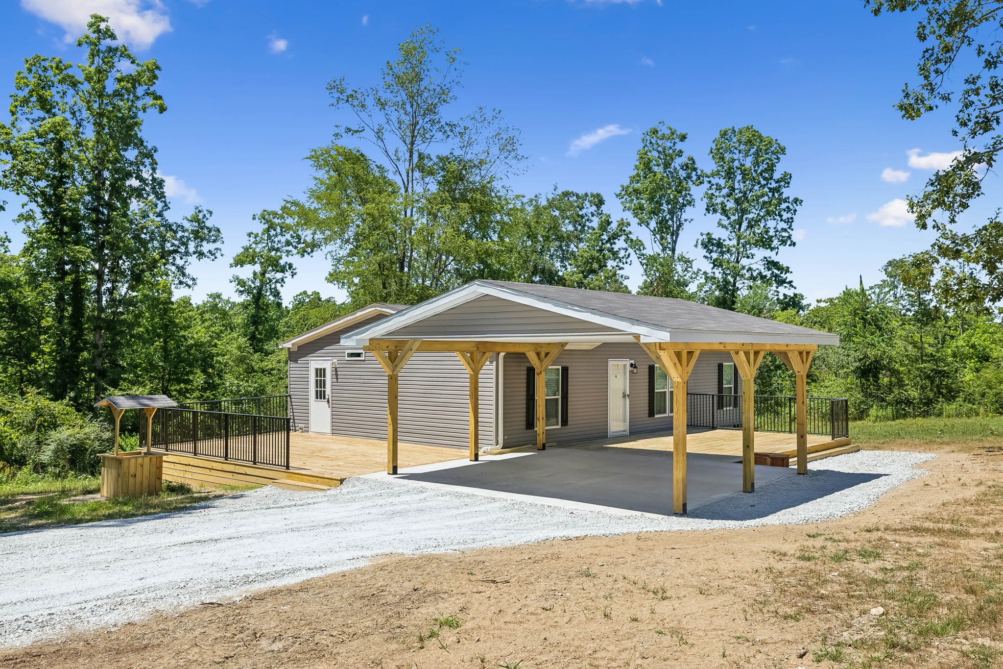 2150 Buffalo Road Hohenwald, TN 38462 - Photo 4 of 32 Gallery Image 4
