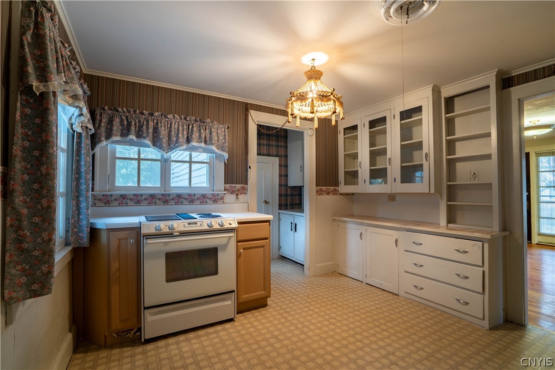 31 West Main Street German Flatts, NY 13407 - Photo 4 of 45