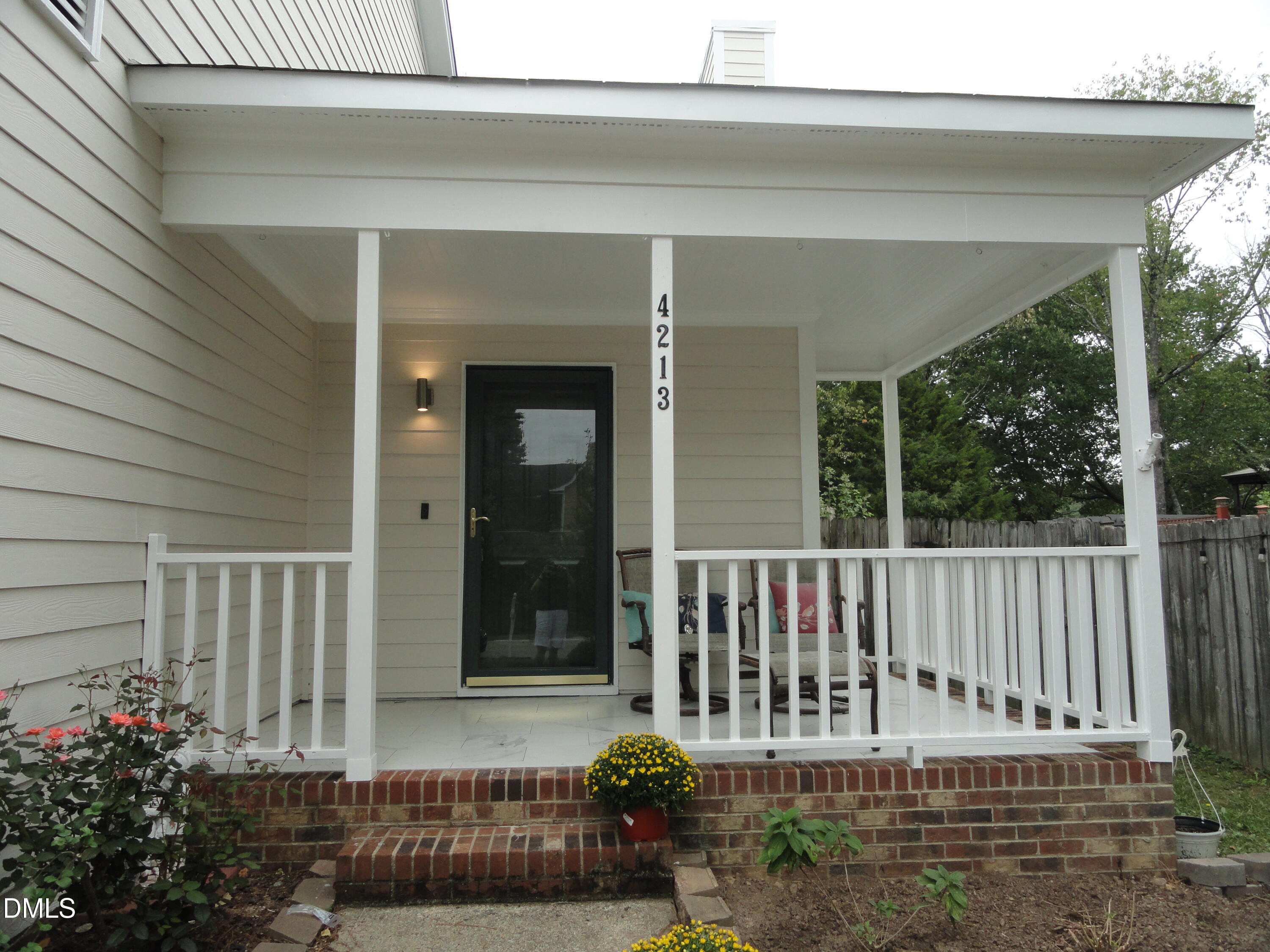 4213 Mardela Spring Drive Raleigh, NC 27616 - Photo 2 of 22 DSC06756