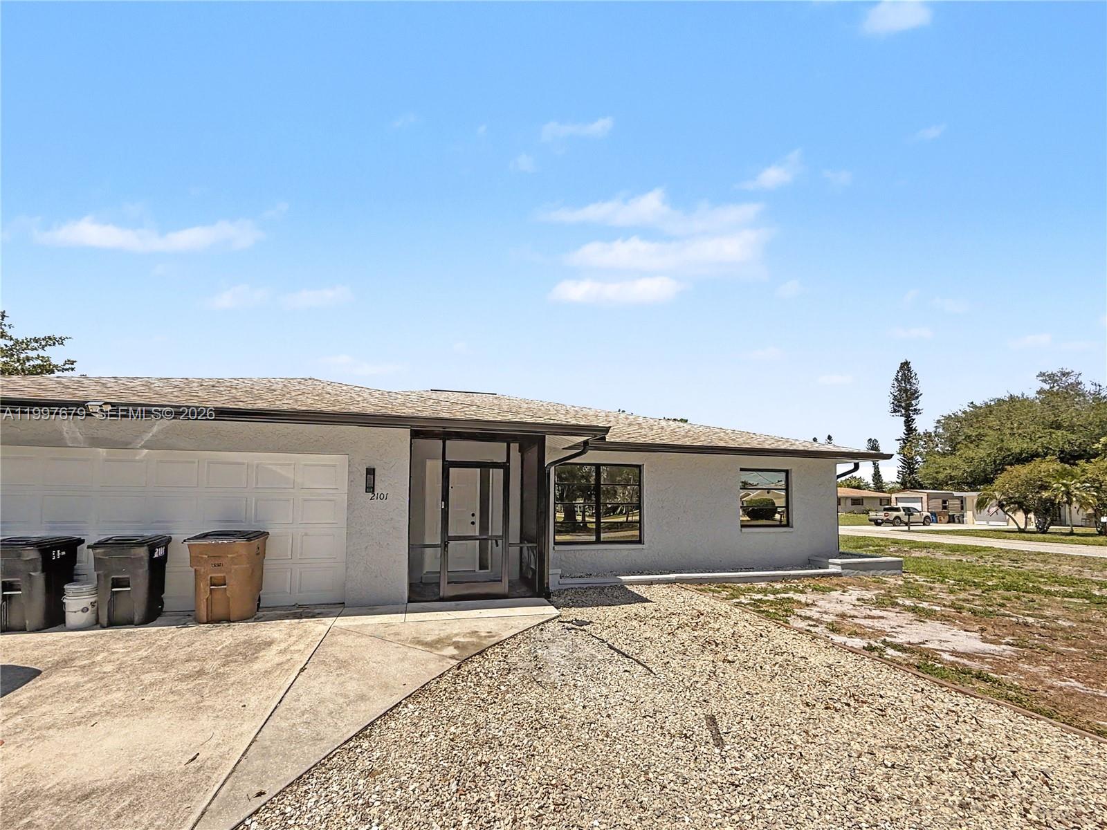 2101 Hibiscus Road Fort Myers, FL 33905 - Photo 1 of 10