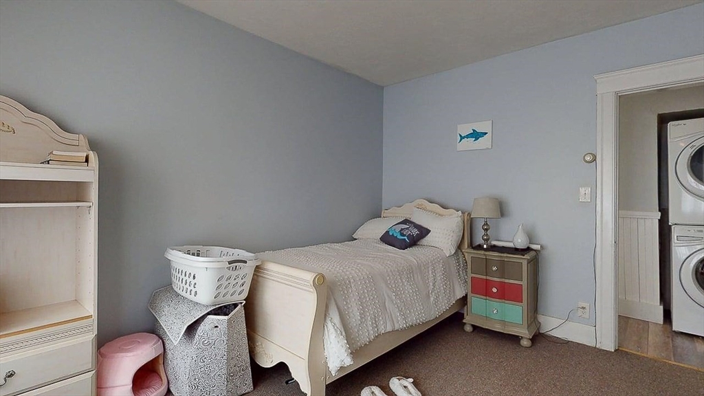 8 Brantwood Road Worcester, MA 01602 - Photo 13 of 42