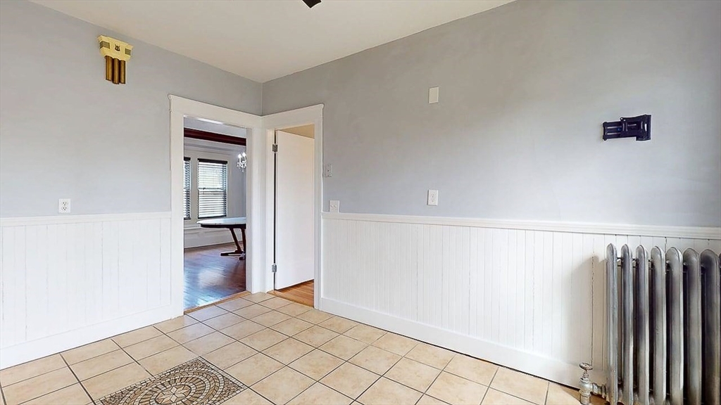 8 Brantwood Road Worcester, MA 01602 - Photo 19 of 42