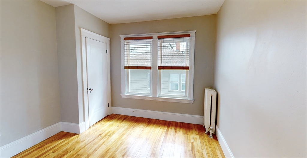 8 Brantwood Road Worcester, MA 01602 - Photo 32 of 42