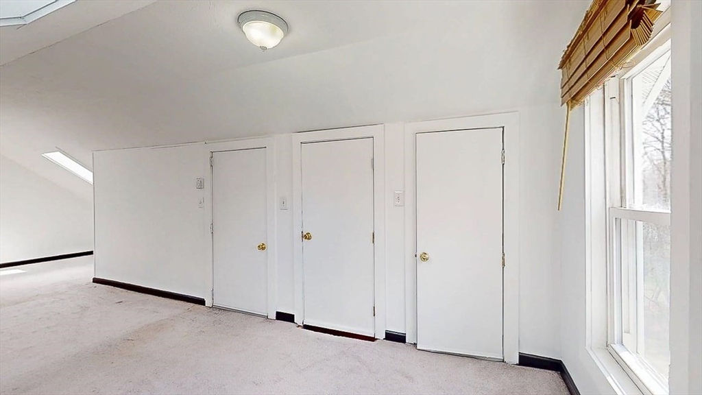 8 Brantwood Road Worcester, MA 01602 - Photo 39 of 42