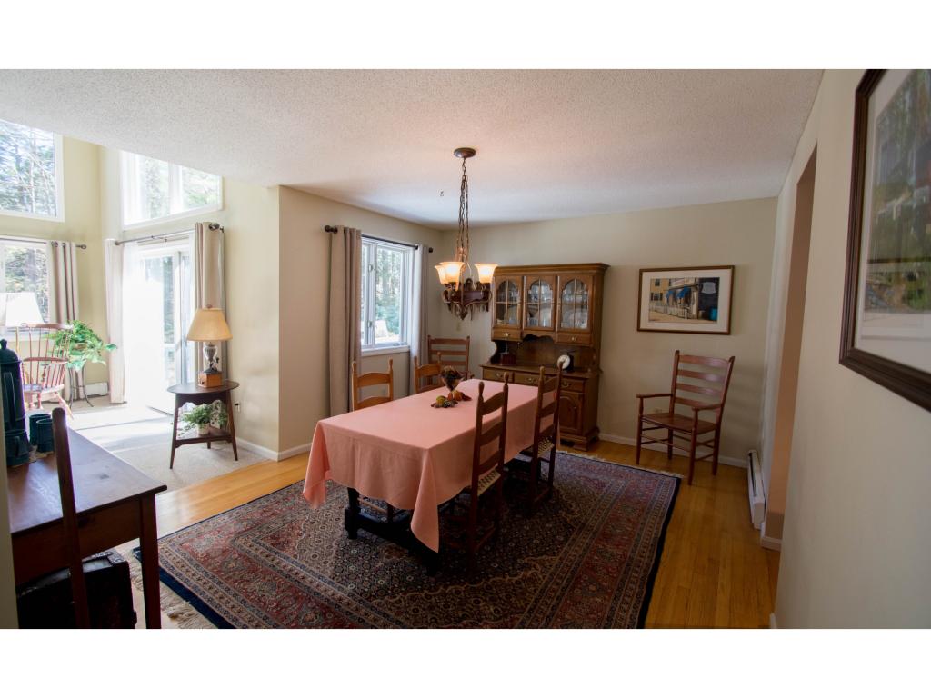 28 Standish Way Amherst, NH 03031 - Photo 13 of 33 Gallery Image 13