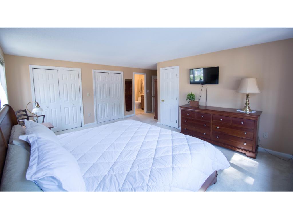 28 Standish Way Amherst, NH 03031 - Photo 23 of 33 Gallery Image 23