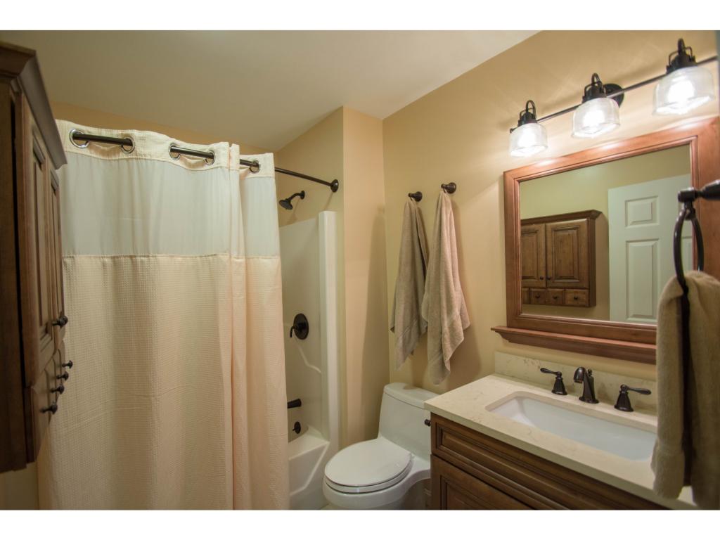 28 Standish Way Amherst, NH 03031 - Photo 24 of 33 Gallery Image 24