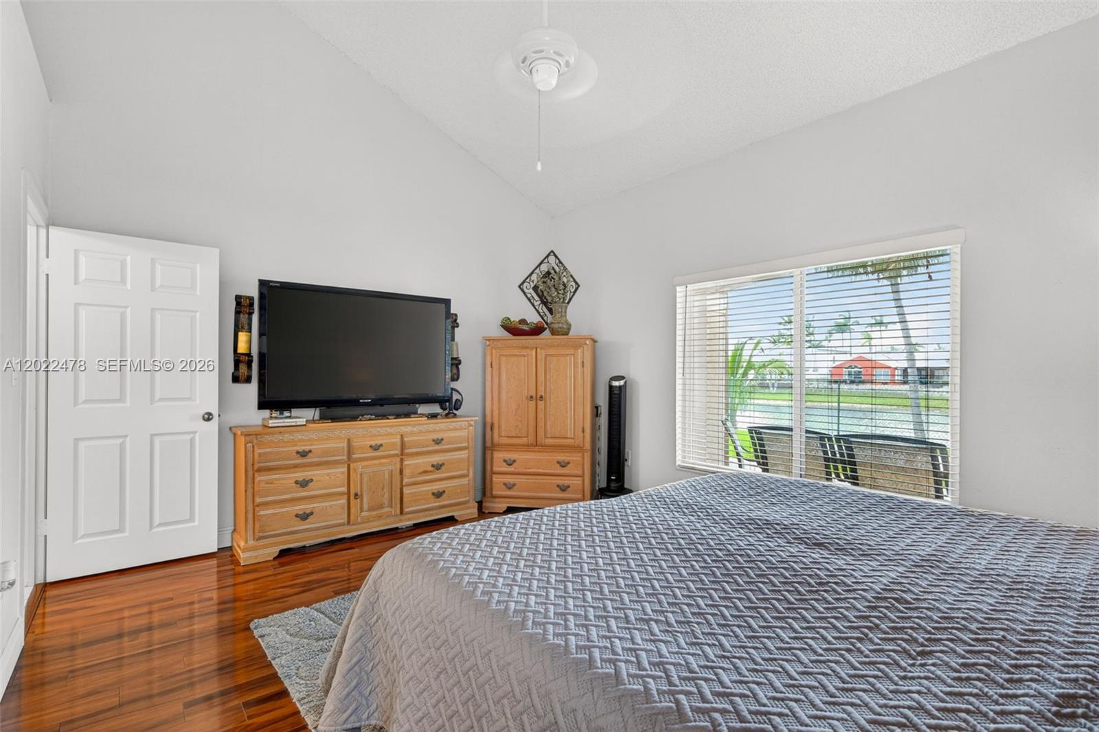 15891 Southwest 84th Street Miami, FL 33193 - Photo 34 of 65