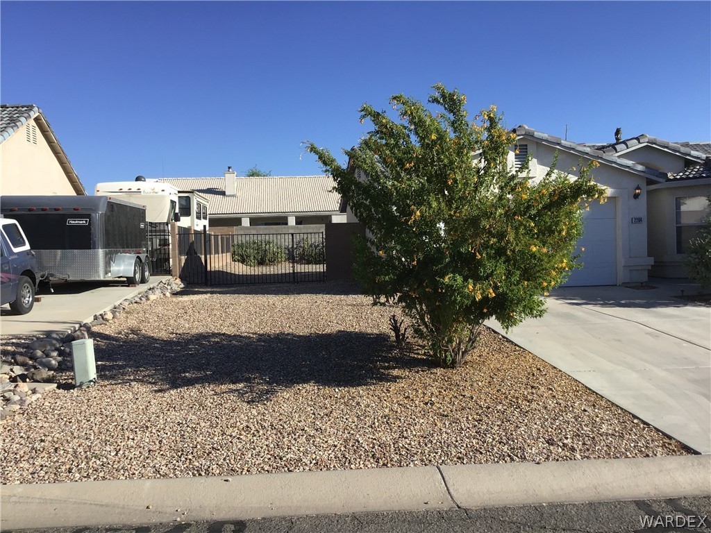 2204 Jamie Road Fort Mohave, AZ 86426 - Photo 2 of 22 a view of a house with a yard