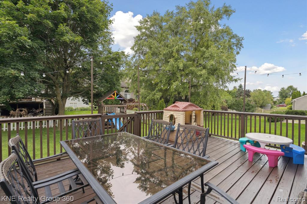 1691 Newgate Lane Howell, MI 48843 - Photo 34 of 43 Gallery Image 34
