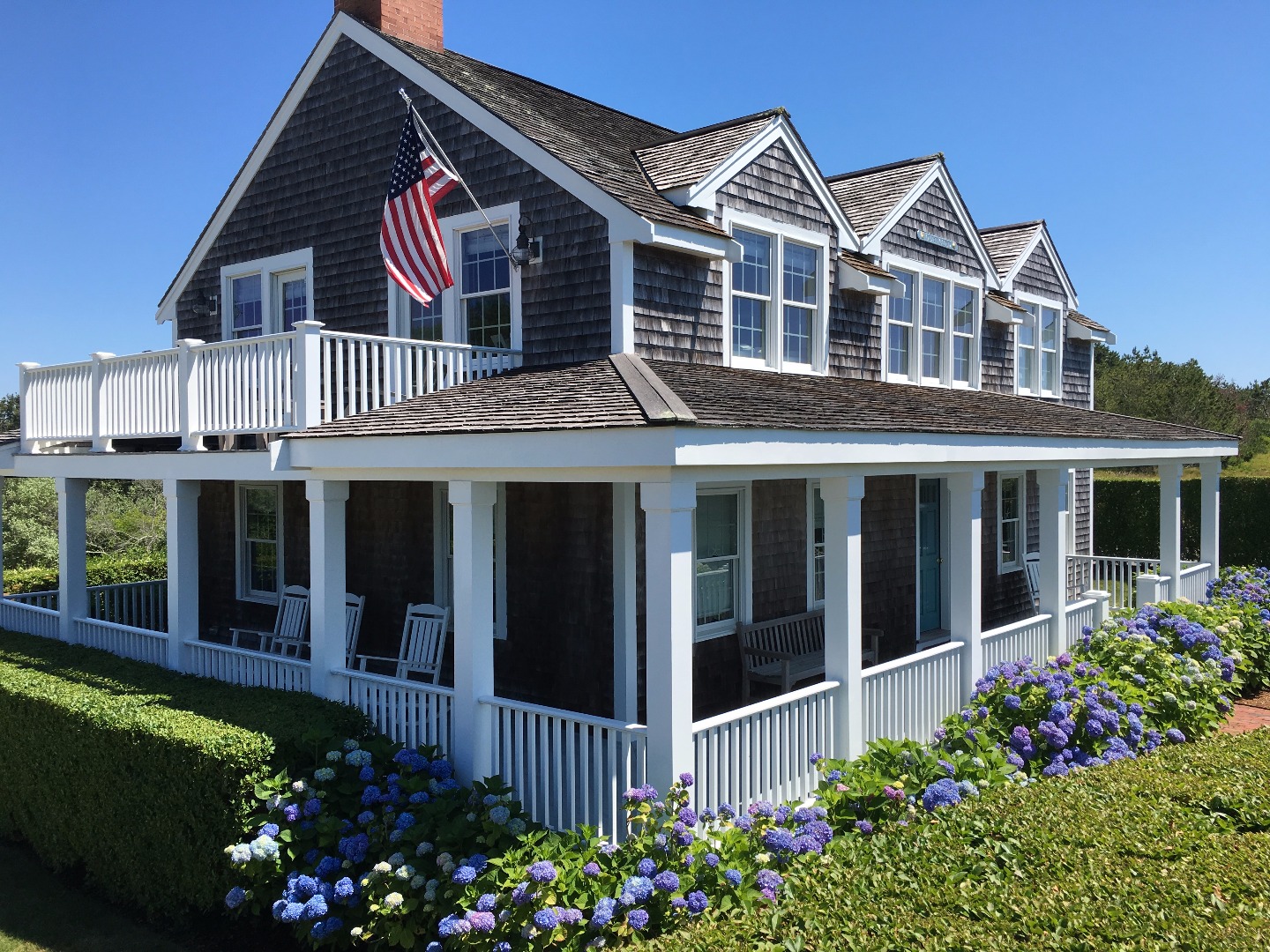 199 Cliff Road Nantucket, MA 02554 - Photo 1 of 16 Gallery Image 1