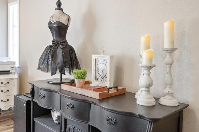 22 Heiner Road Watsonville, CA 95076 - Photo 33 of 51 a room with a table chairs and chandelier