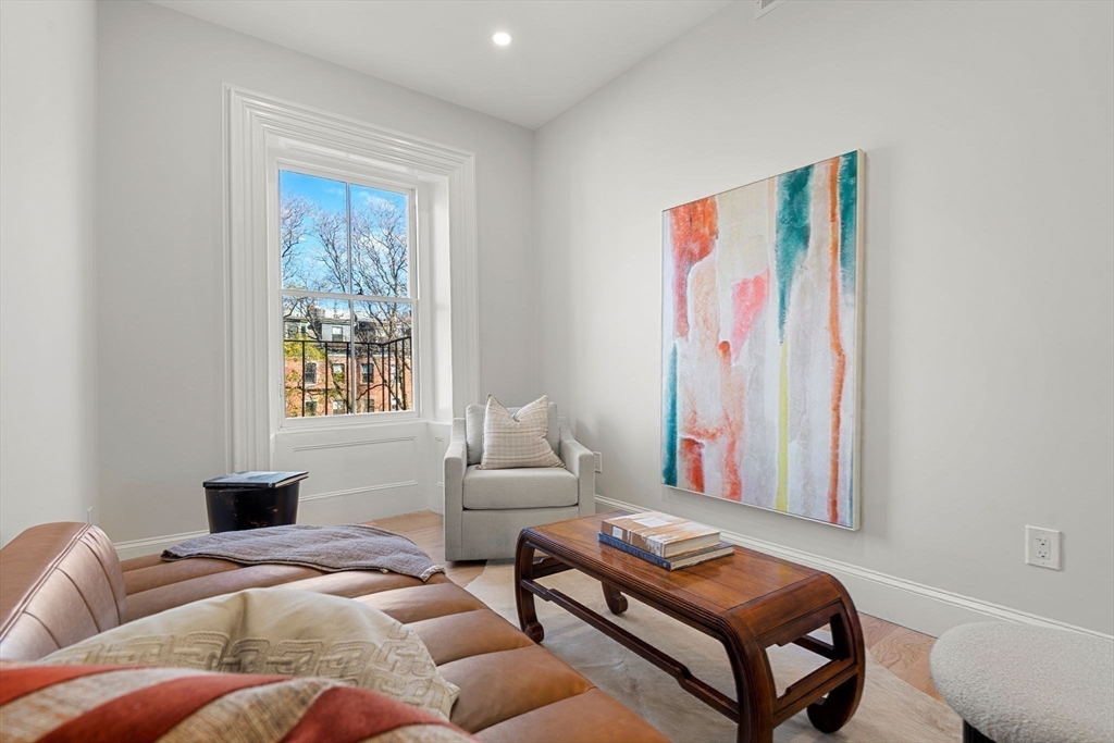 5 Worcester Square, Unit 3 Boston, MA 02118 - Photo 11 of 30