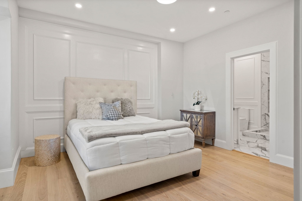 5 Worcester Square, Unit 3 Boston, MA 02118 - Photo 13 of 30