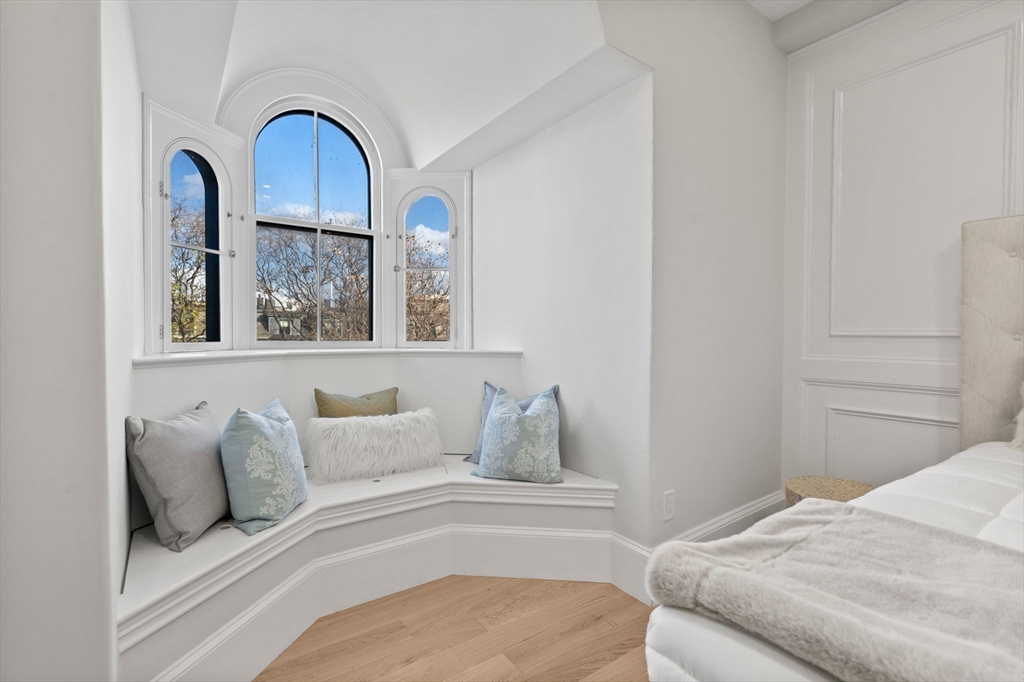 5 Worcester Square, Unit 3 Boston, MA 02118 - Photo 14 of 30