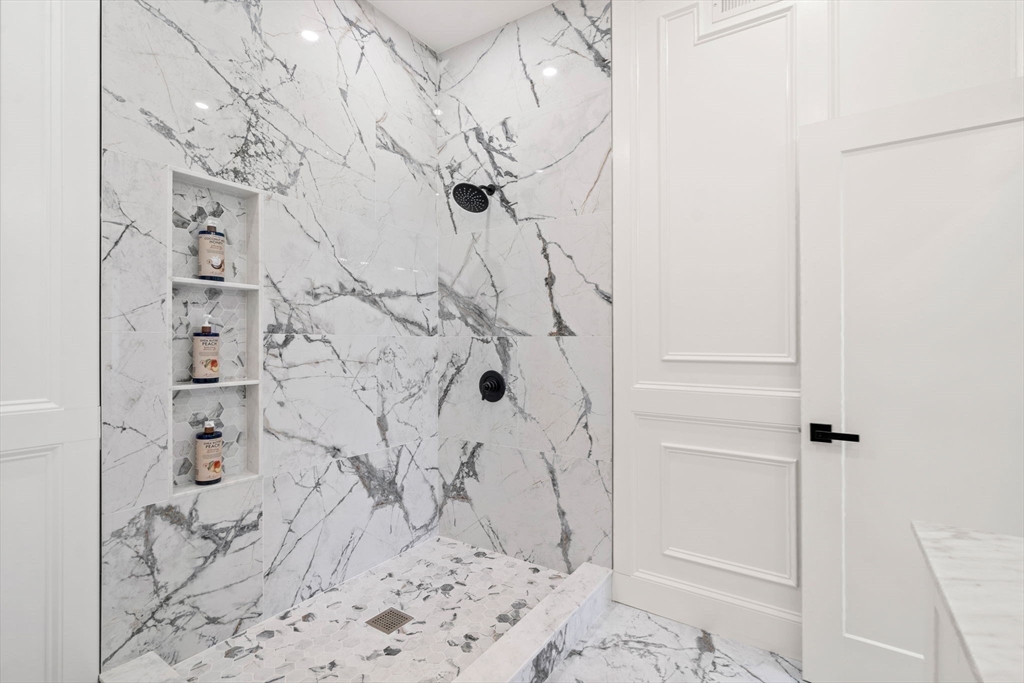 5 Worcester Square, Unit 3 Boston, MA 02118 - Photo 18 of 30