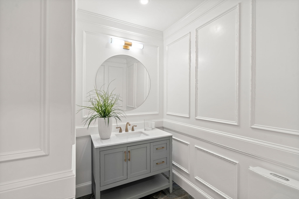 5 Worcester Square, Unit 3 Boston, MA 02118 - Photo 24 of 30