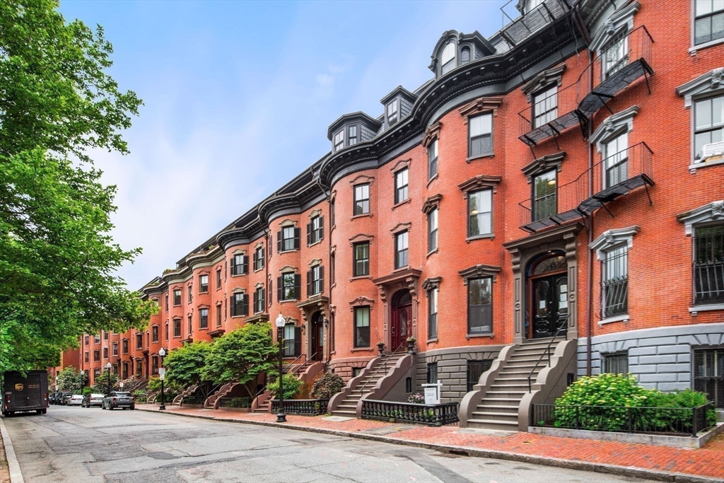 5 Worcester Square, Unit 3 Boston, MA 02118 - Photo 27 of 30