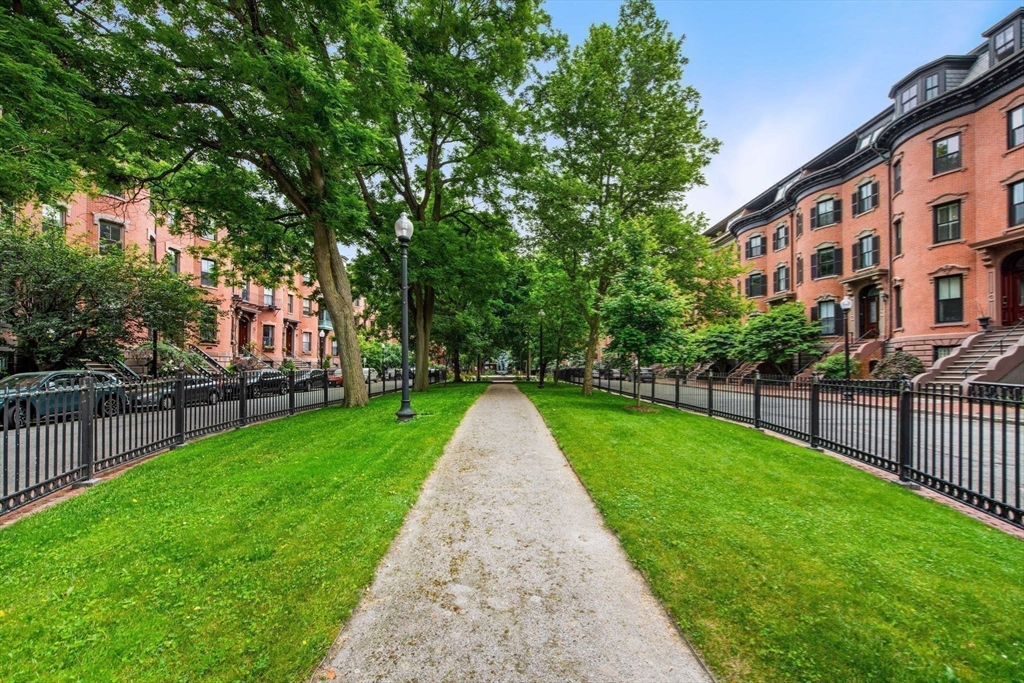 5 Worcester Square, Unit 3 Boston, MA 02118 - Photo 29 of 30