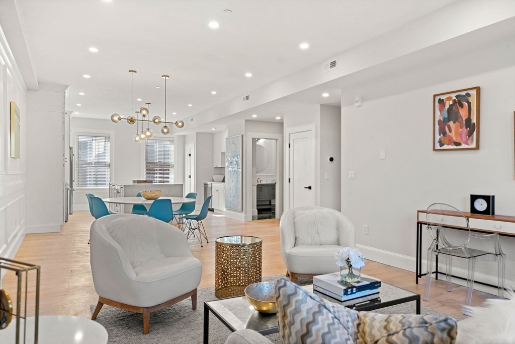 5 Worcester Square, Unit 3 Boston, MA 02118 - Photo 3 of 30