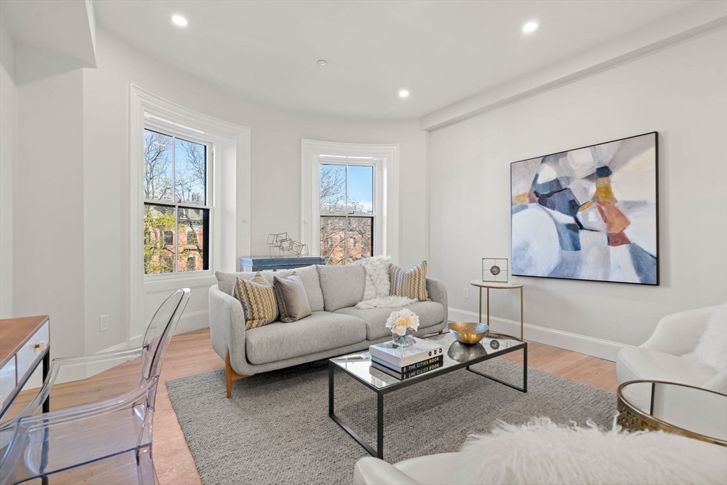 5 Worcester Square, Unit 3 Boston, MA 02118 - Photo 5 of 30