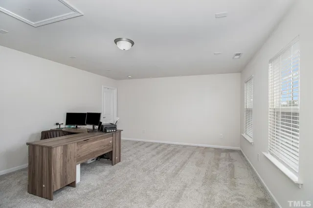 a view of workspace with washer and dryer