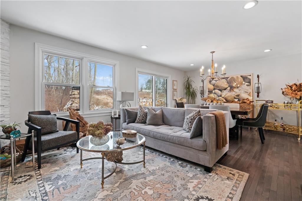 445 Shady Ridge Drive Monroeville, PA 15146 - Photo 10 of 25