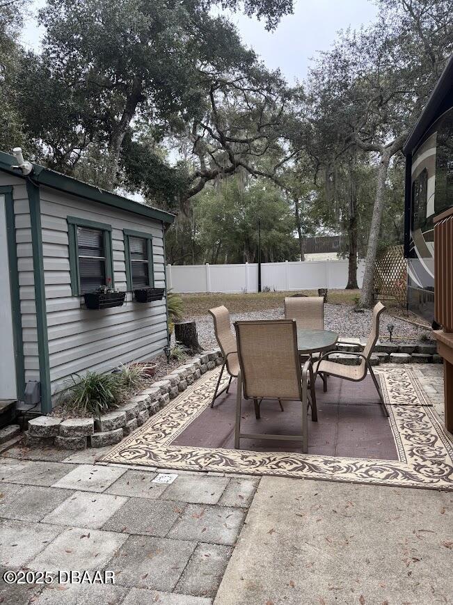 14287 Northeast 252nd Ct Road Salt Springs, FL 32134 - Photo 6 of 30 7