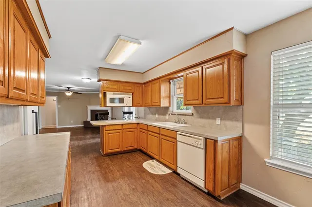 $239,000 | 913 North Main Street, Springtown, TX 76082