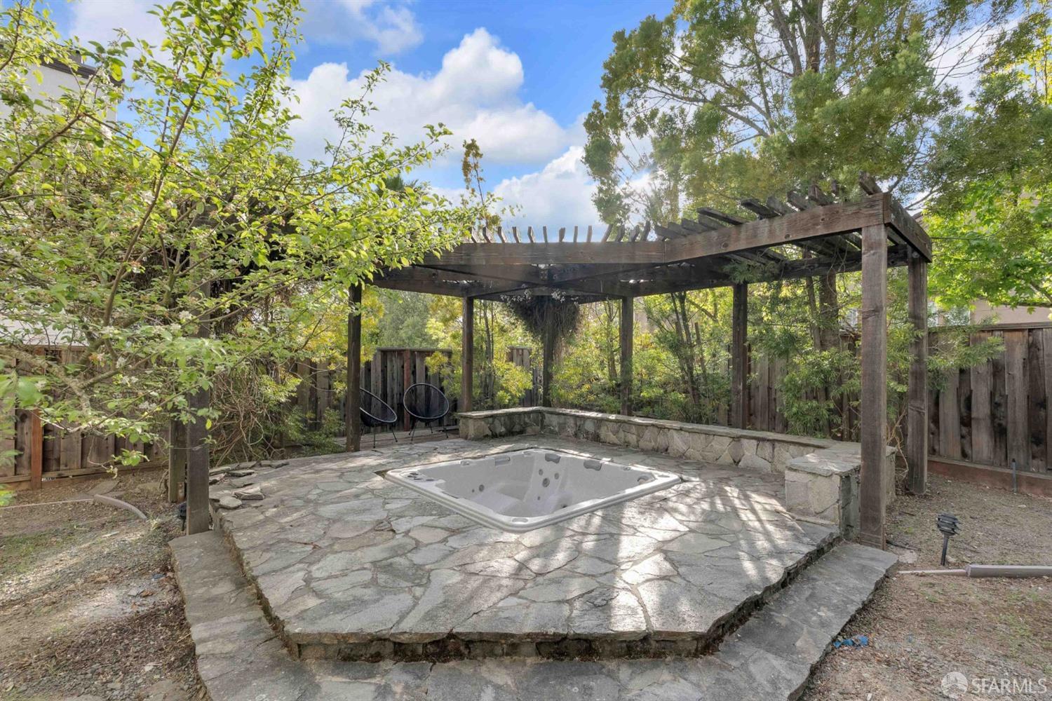 624 Sunflower Court San Ramon, CA 94582 - Photo 19 of 21 a view of outdoor space and yard