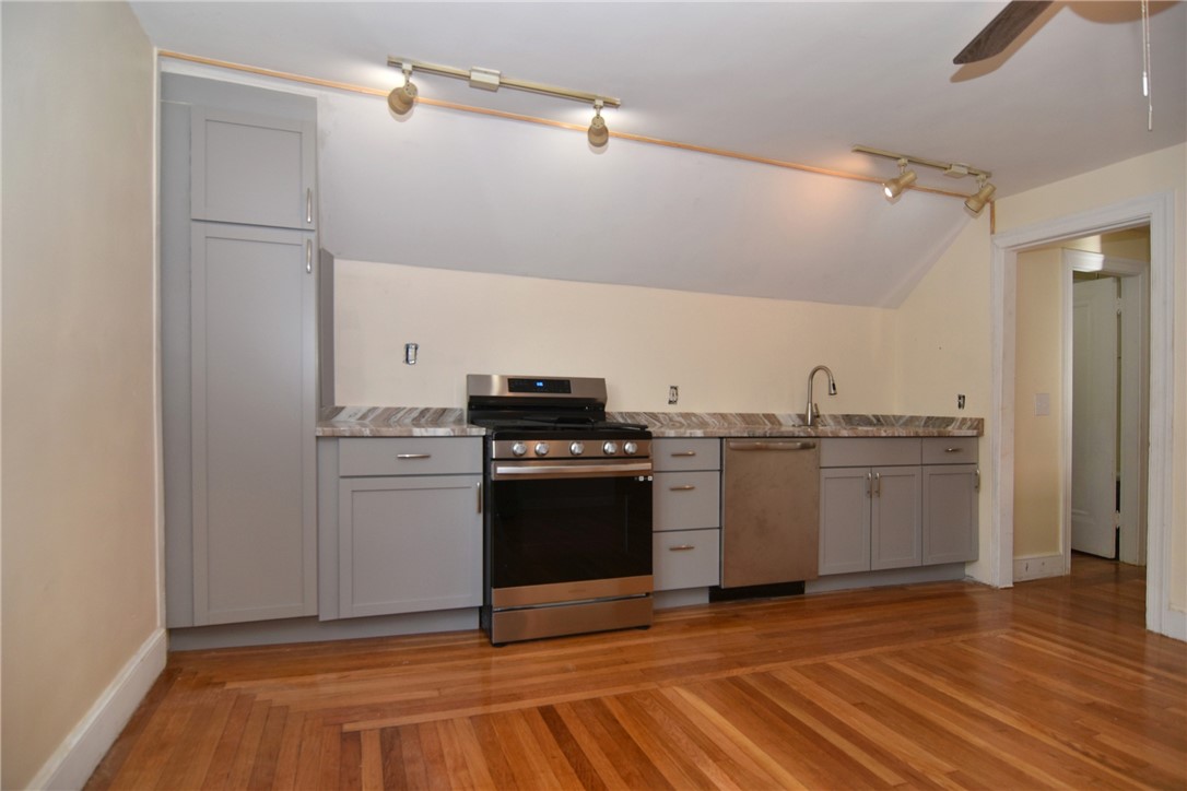 2915 Post Road, Unit 2 Warwick, RI 02886 - Photo 3 of 28