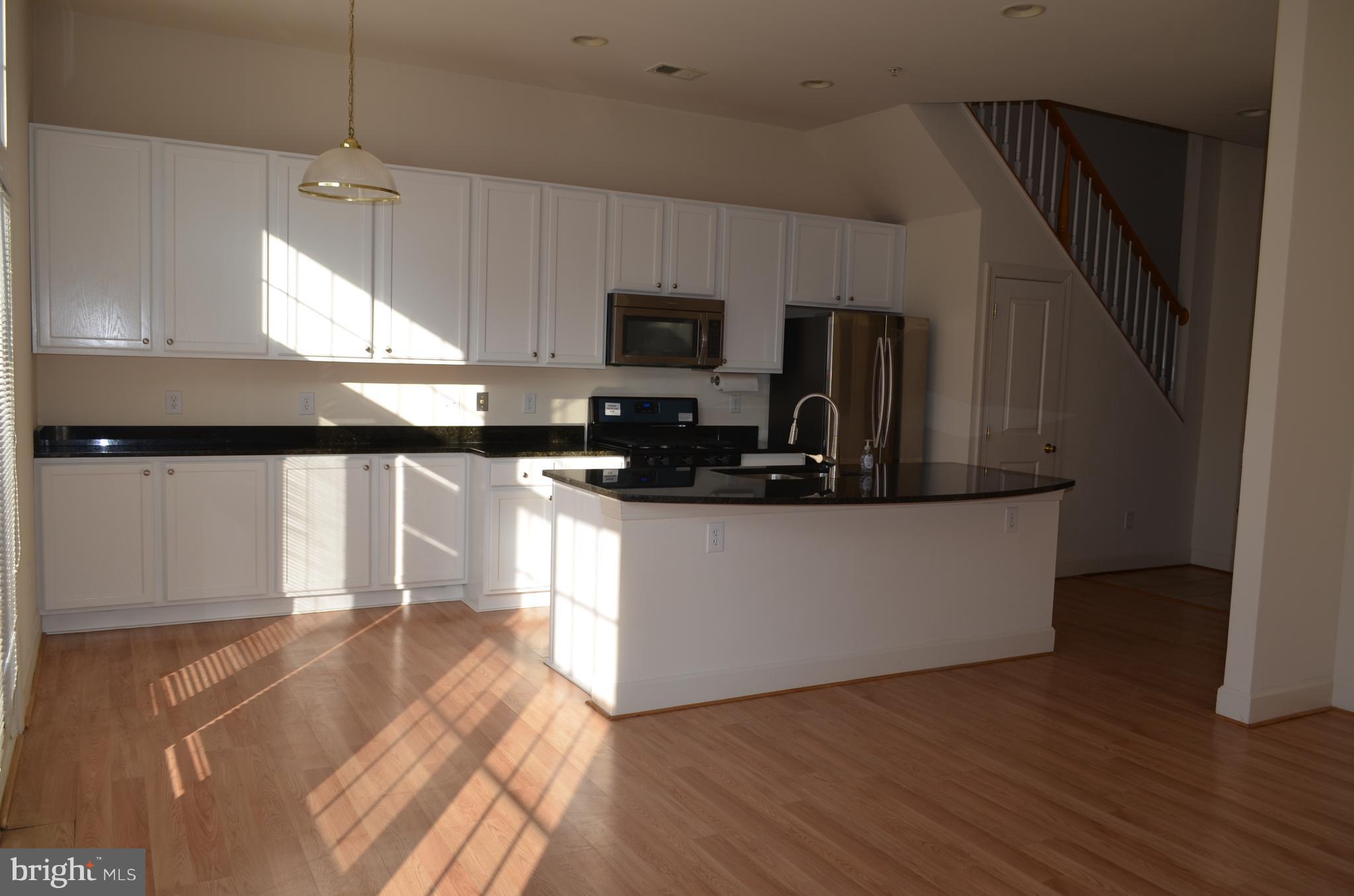 12809 Clarksburg Square Road Clarksburg, MD 20871 - Photo 3 of 23 Kitchen