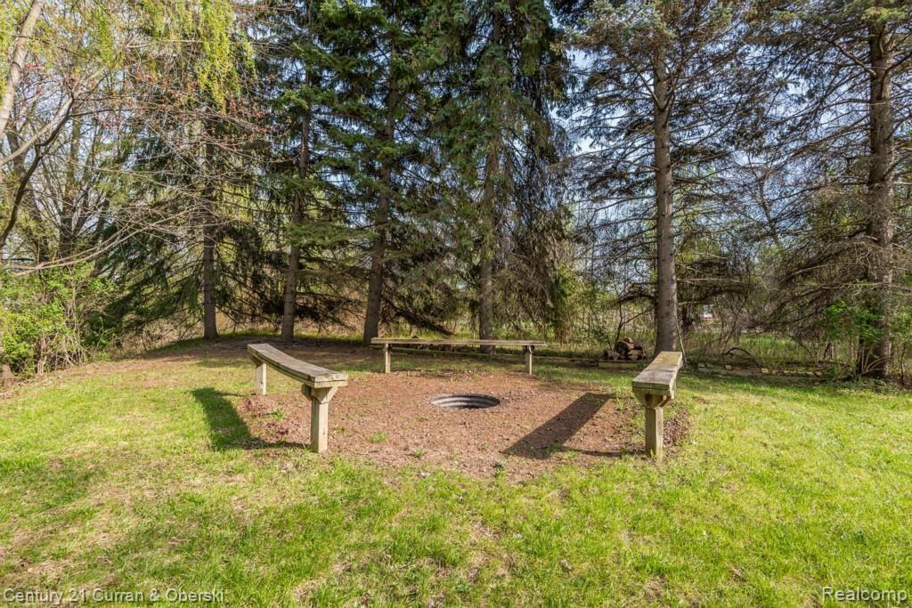 44255 Warren Road Canton, MI 48187 - Photo 33 of 36 DSC_7202.jpg
