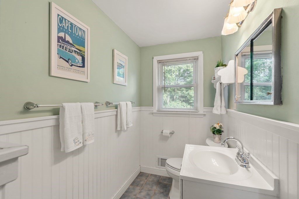 99 Joyce Road Framingham, MA 01701 - Photo 17 of 29 Gallery Image 17
