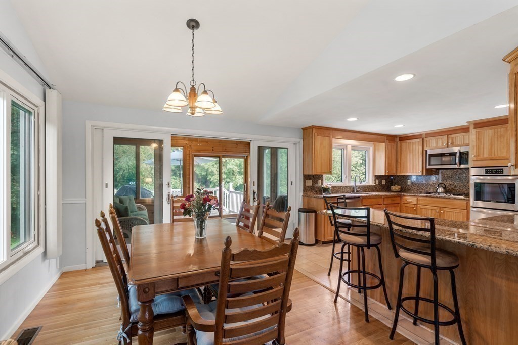 99 Joyce Road Framingham, MA 01701 - Photo 6 of 29 Gallery Image 6