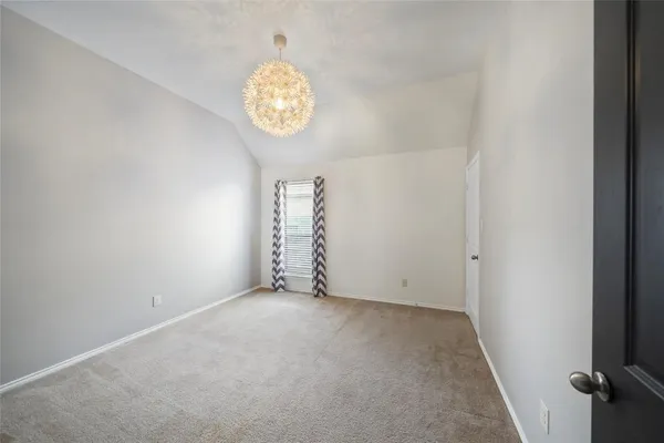 $2,750 | 2886 Woodland Glen Lane, Conroe, TX 77385