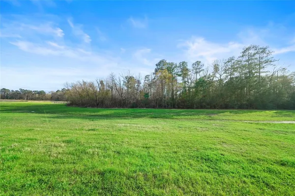 $2,750 | 2886 Woodland Glen Lane, Conroe, TX 77385